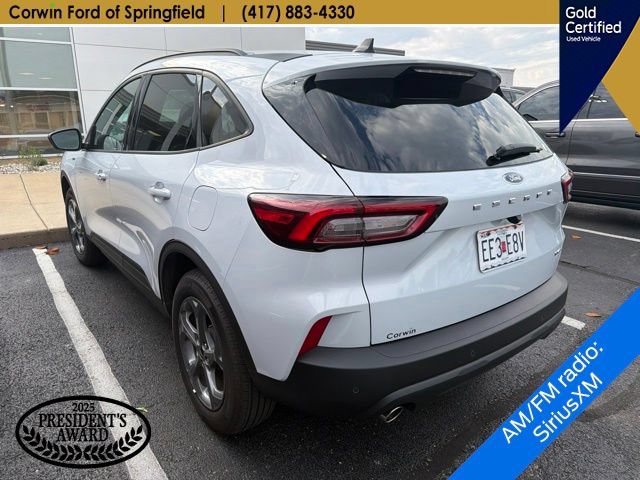 Certified 2025 Ford Escape ST-Line w/ Tech Pack #1 AWD/4WD image 9