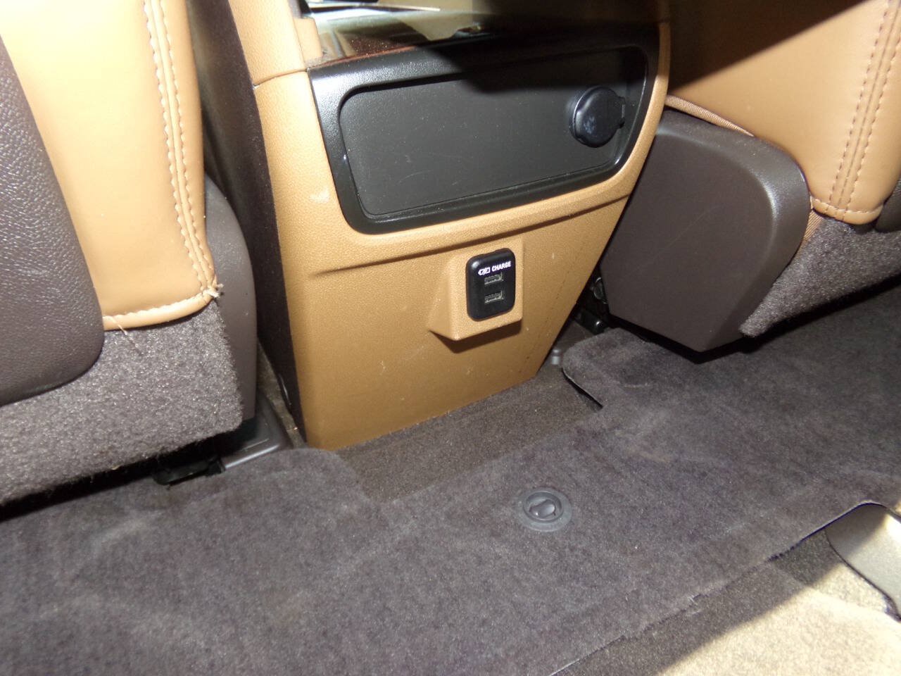 Used 2014 Buick Enclave Leather w/ Trailering Provision Package AWD/4WD image 18