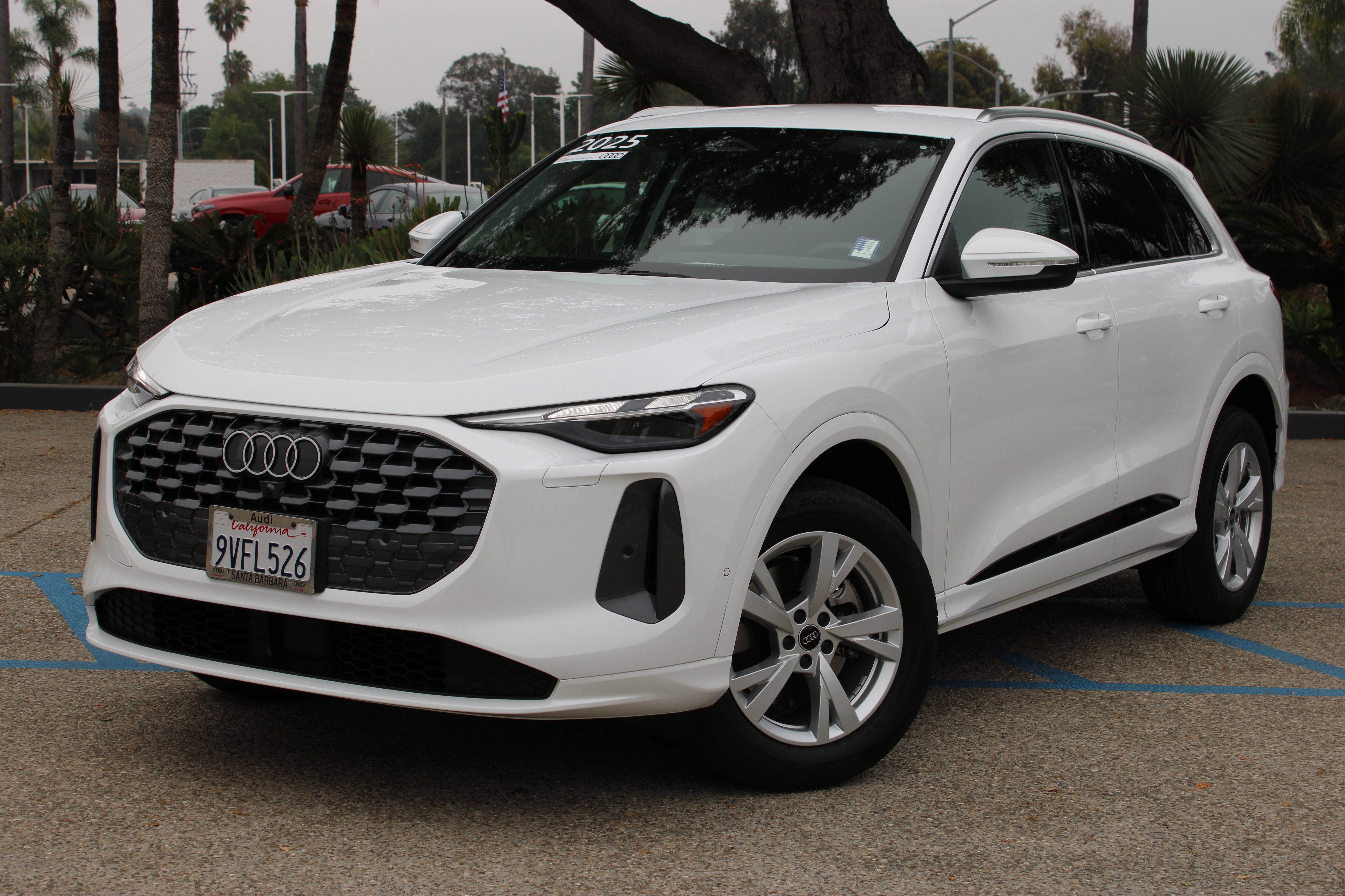 Certified 2025 Audi Q5 Premium w/ Convenience Package