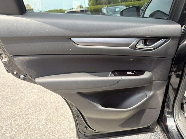 Used 2019 MAZDA CX-5 Sport FWD image 12