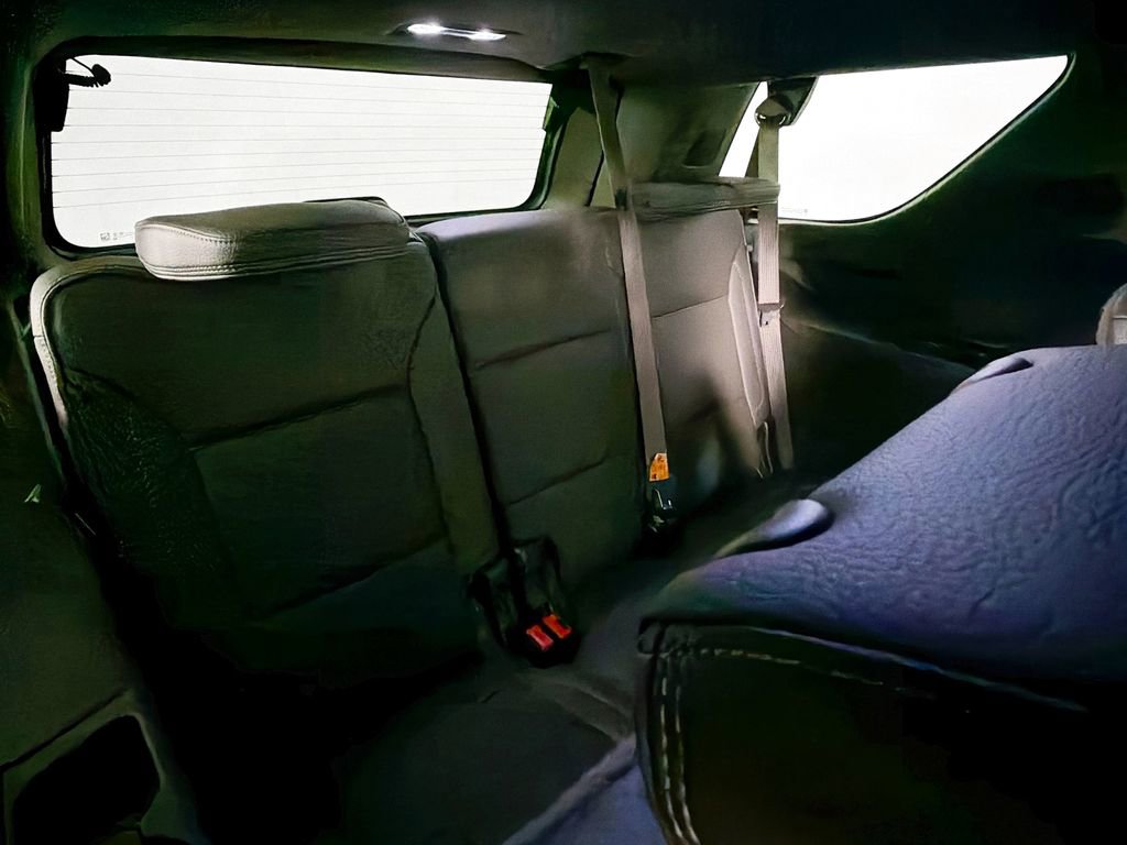 Used 2023 GMC Yukon Denali AWD/4WD image 31