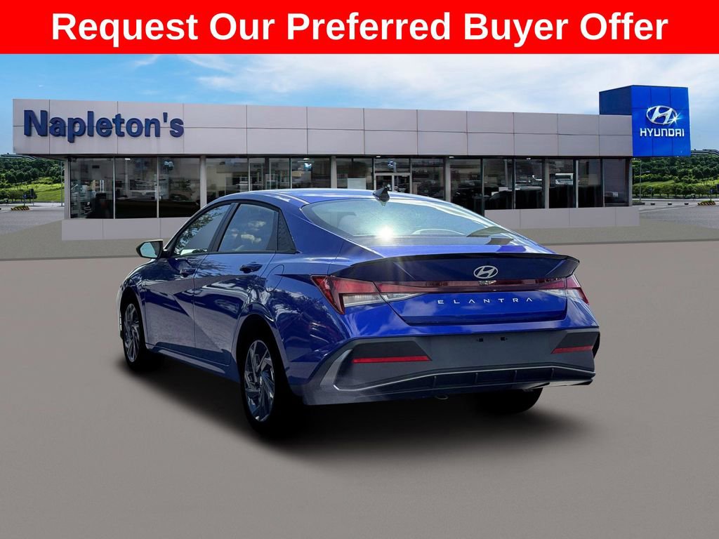 New 2026 Hyundai Elantra Sport image 6