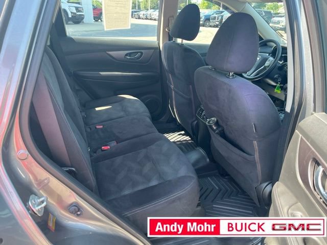 Used 2016 Nissan Rogue S FWD image 34
