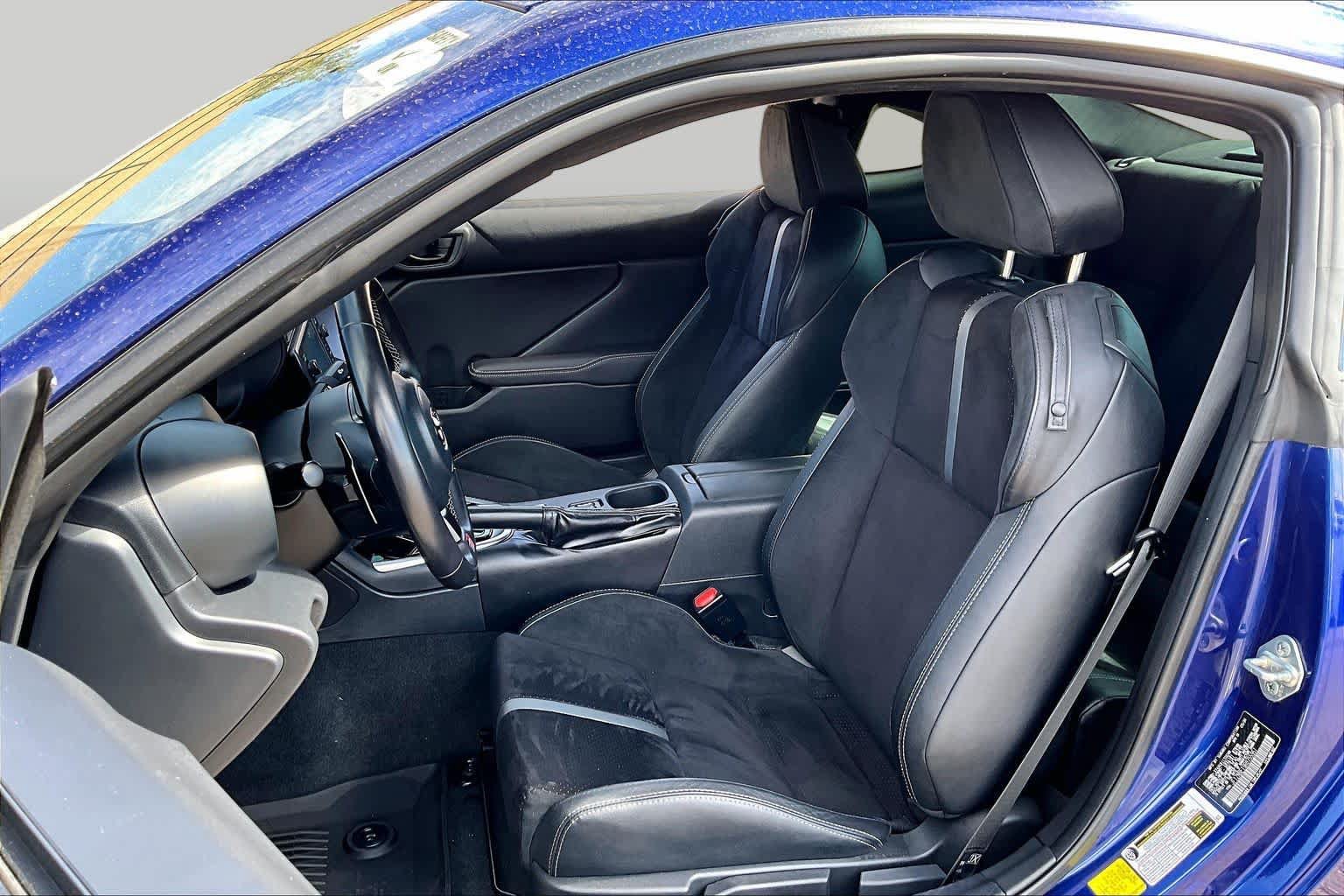 Used 2024 Toyota GR86 Premium w/ Performance Package RWD image 8