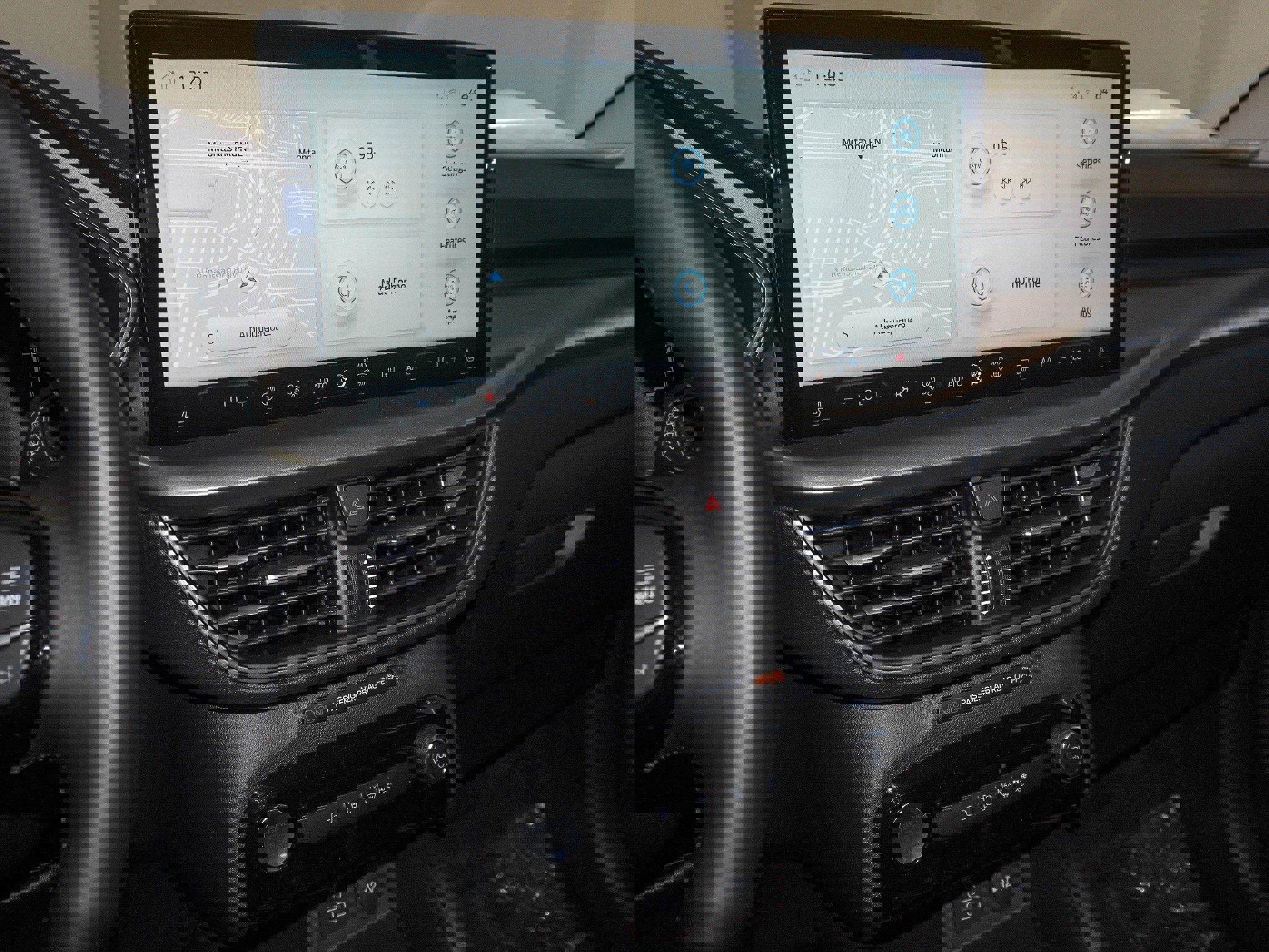 New 2025 Ford Escape SE w/ Class II Trailer Tow Package image 29