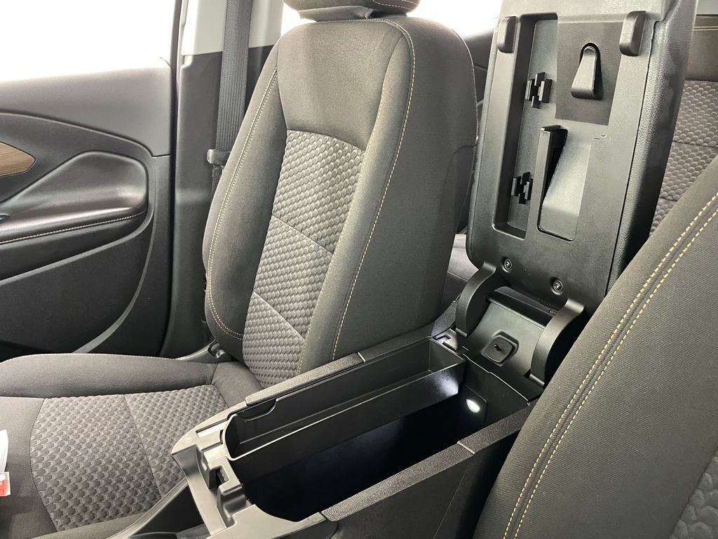 Used 2019 GMC Terrain SLE FWD image 30