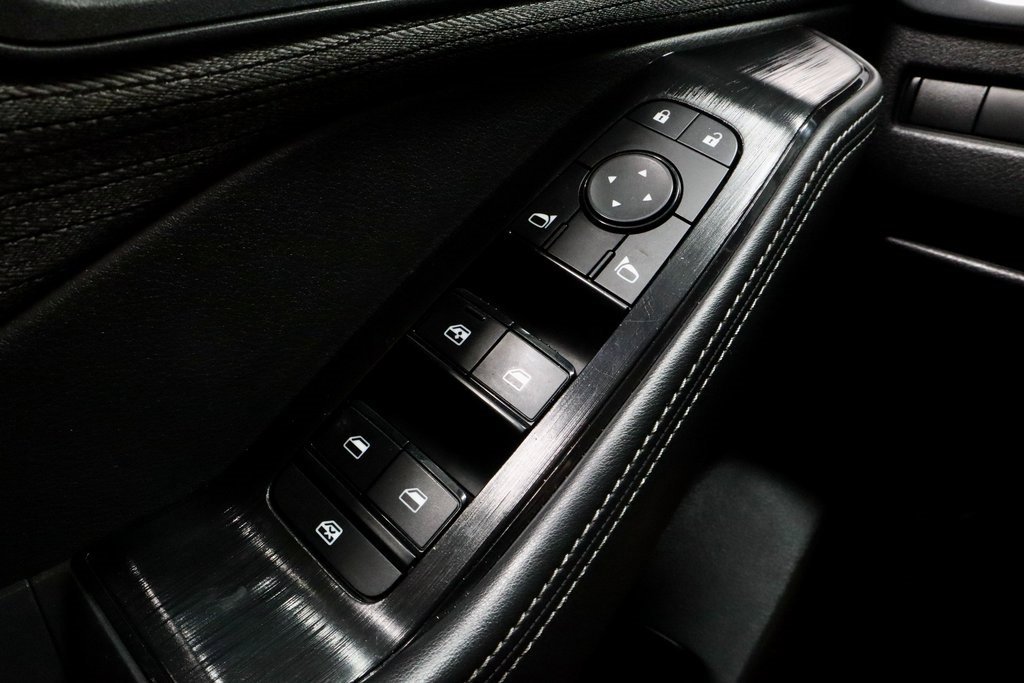 Certified 2022 Nissan Rogue SV image 26