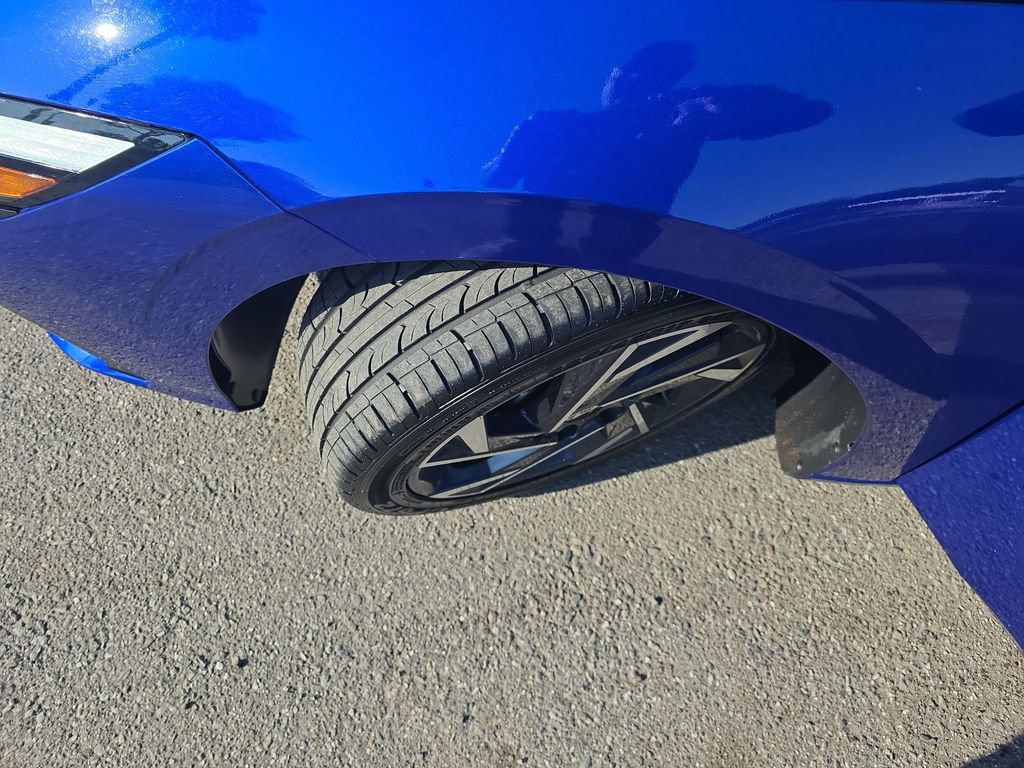 Used 2025 Hyundai Elantra SEL FWD image 27