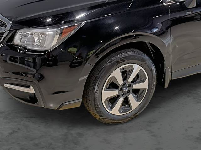 Used 2017 Subaru Forester 2.5i Premium AWD/4WD image 9