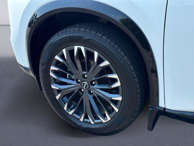 Used 2024 Nissan Rogue Platinum w/ Platinum Premium Package FWD image 10