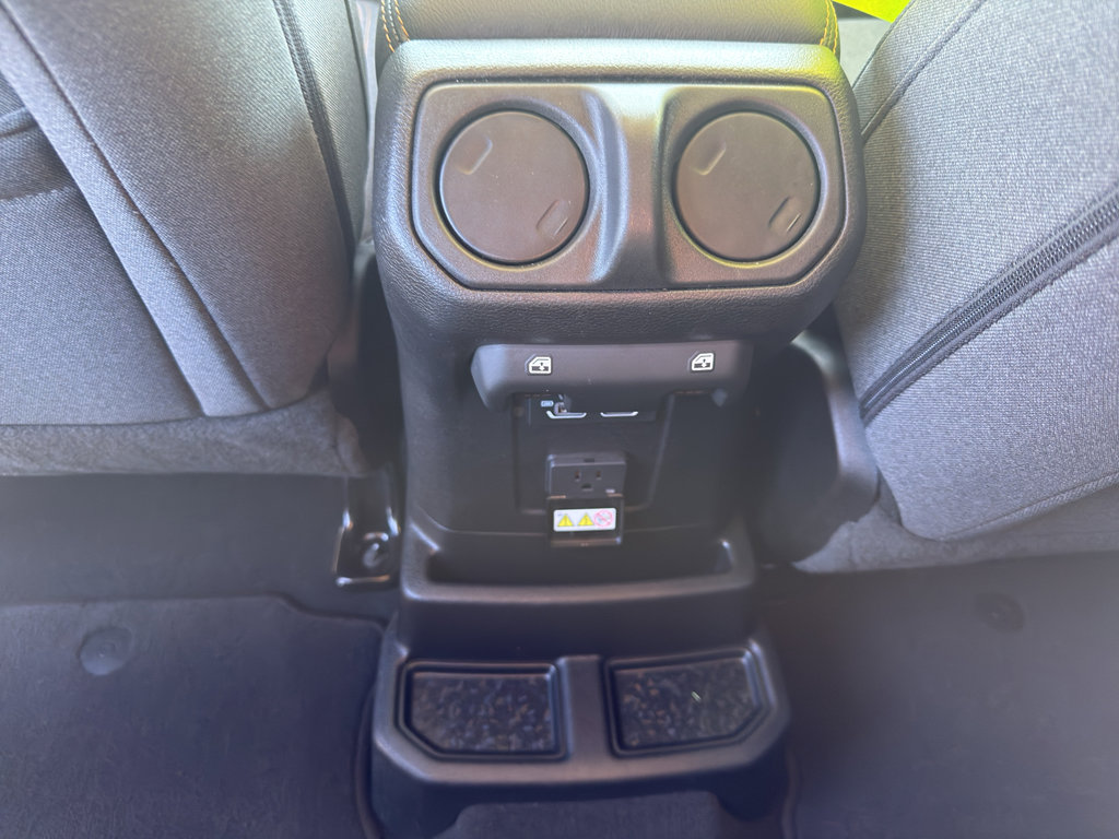Used 2025 Jeep Wrangler Sahara w/ Safety Group image 32