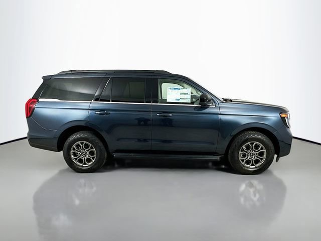 New 2025 Ford Expedition Active image 8