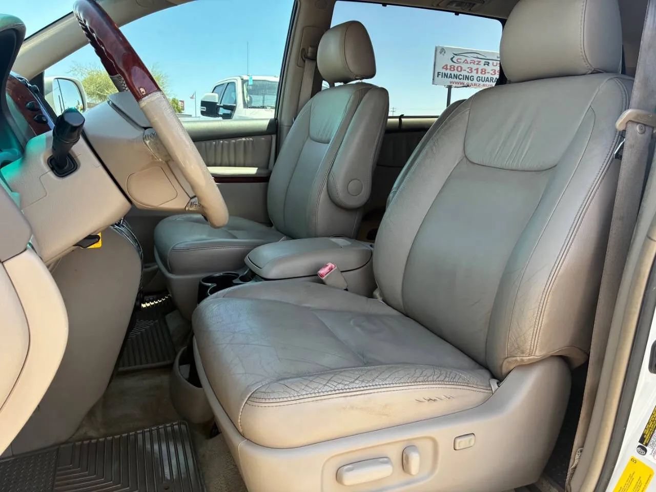 Used 2005 Toyota Sienna XLE Limited AWD/4WD image 19
