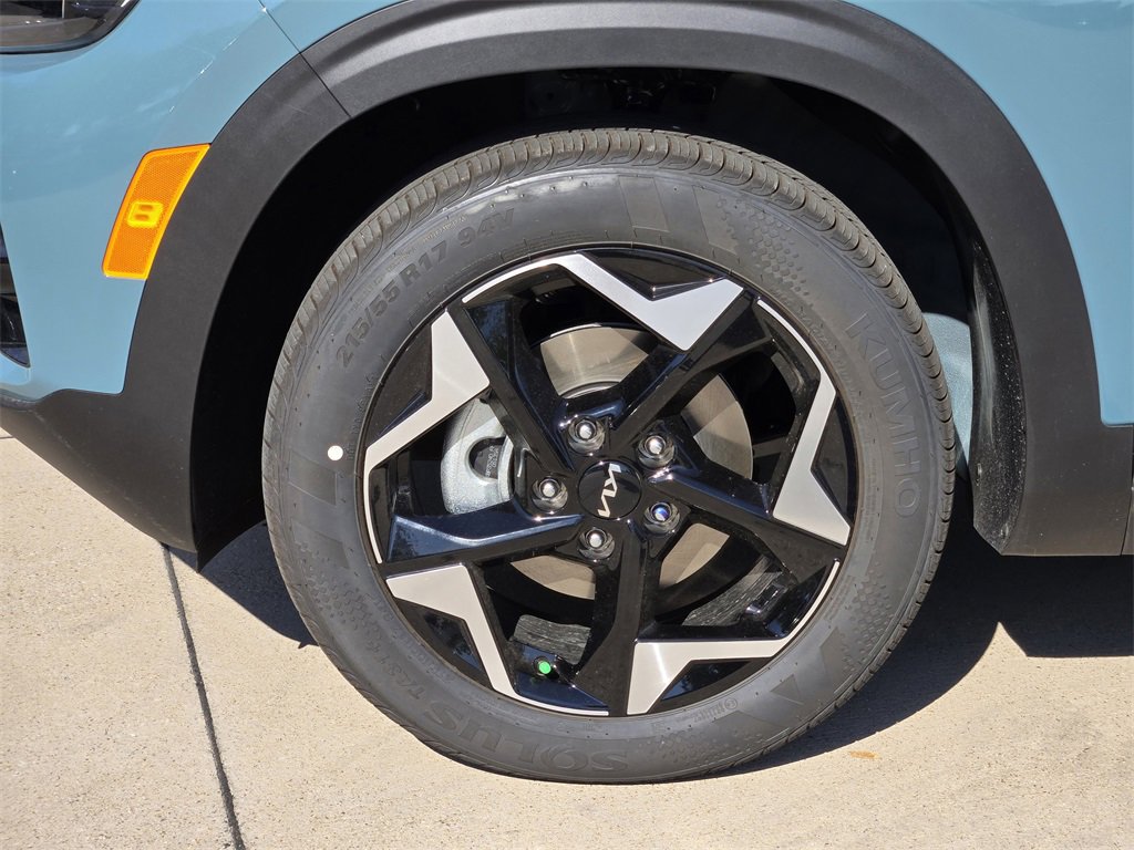 New 2026 Kia Seltos S image 8