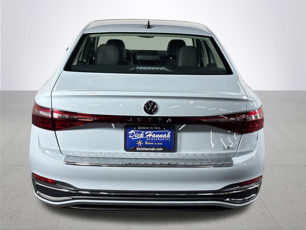 New 2025 Volkswagen Jetta SEL image 7