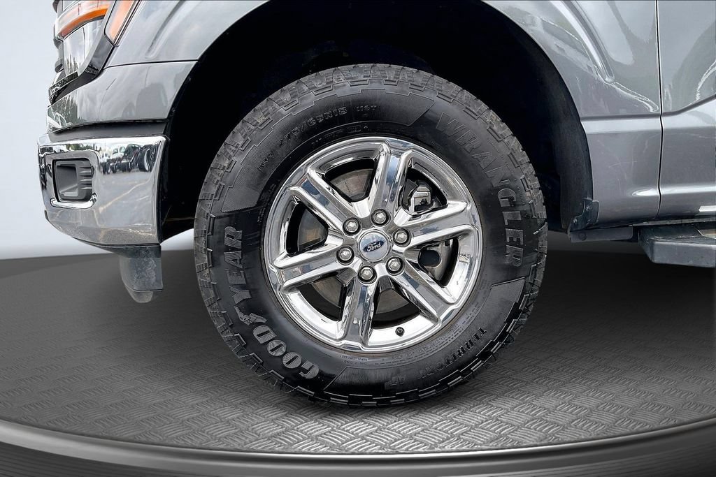 Used 2025 Ford F150 XLT w/ Equipment Group 301A Standard AWD/4WD image 36