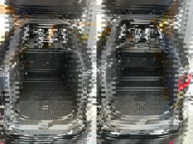 New 2026 MAZDA CX-90 Plug-In Hybrid w/ Preferred image 32