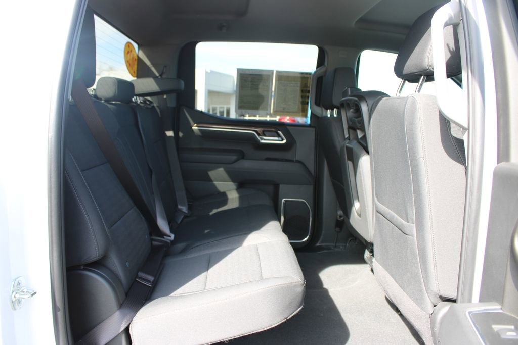 Used 2025 Chevrolet Silverado 1500 LT w/ Work Truck Package AWD/4WD image 30