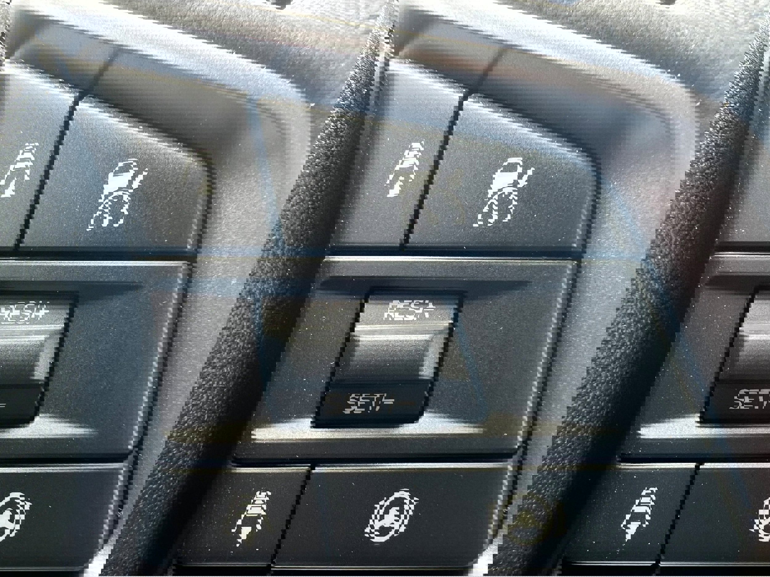 Certified 2025 Subaru Outback Premium w/ Popular Package #1A image 22