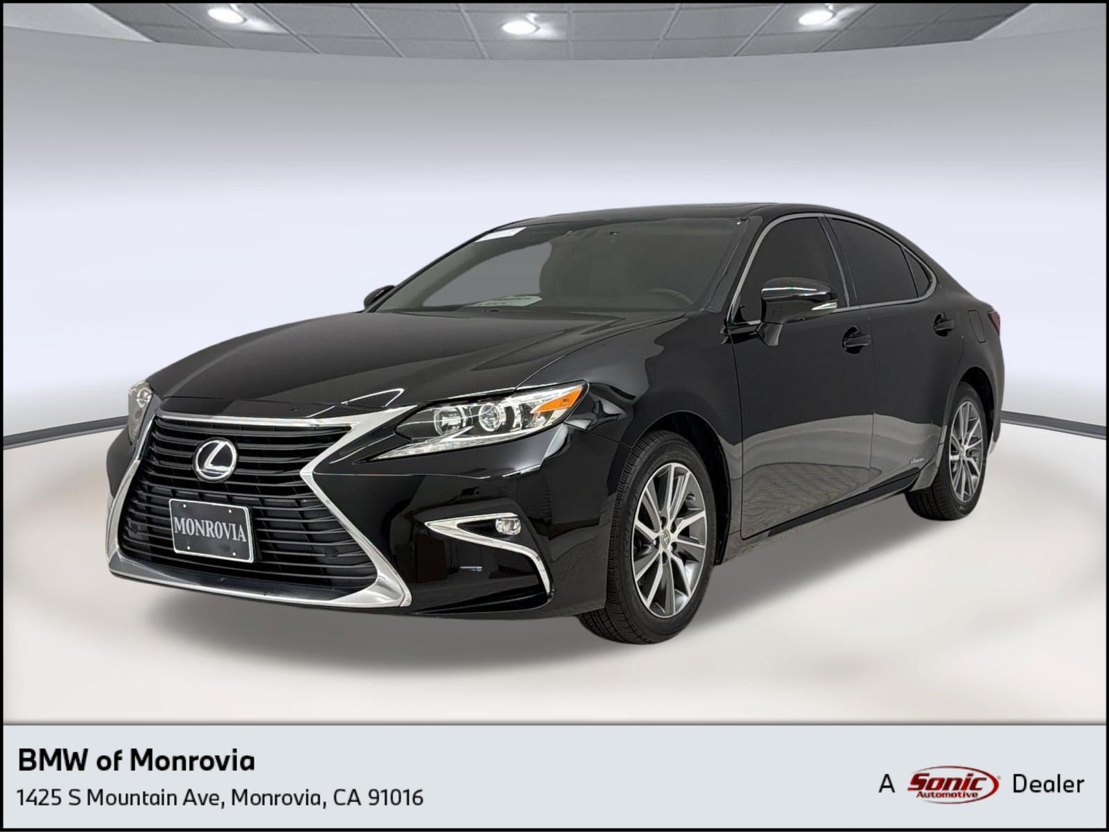 Used 2016 Lexus ES 300h w/ Navigation System Package
