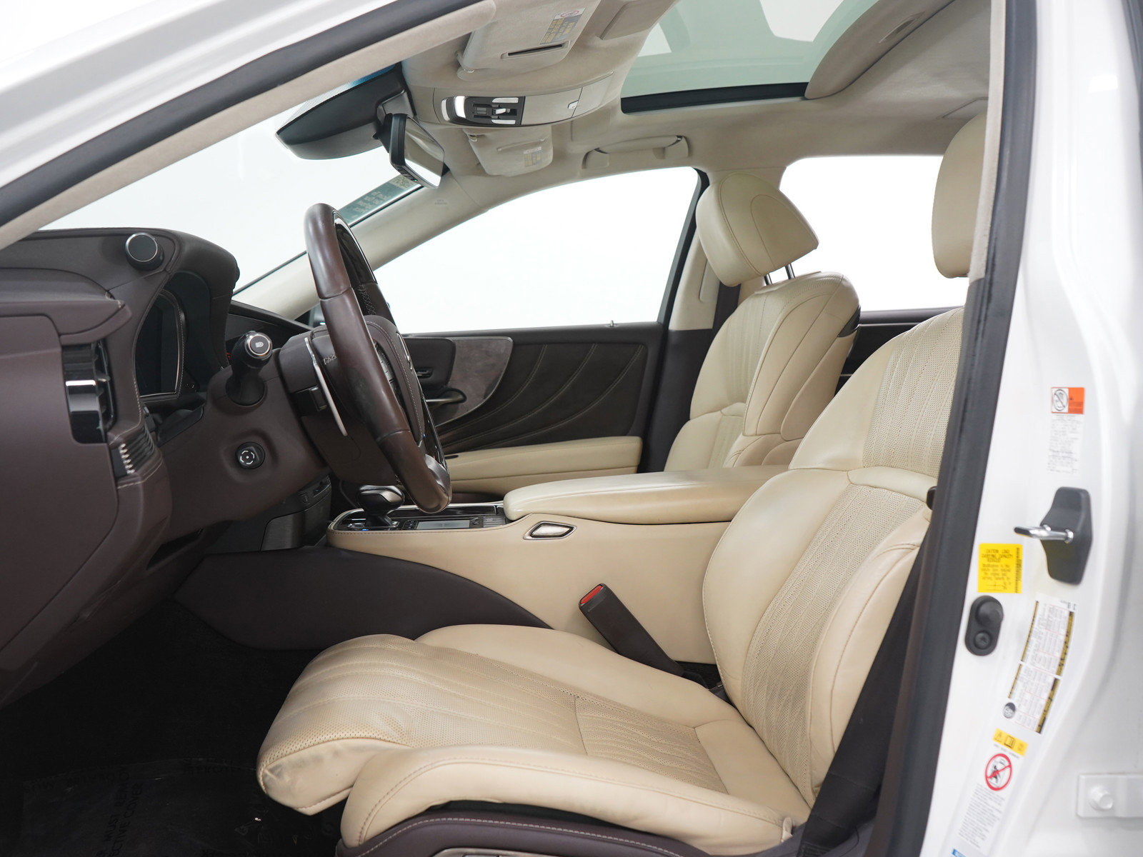 Used 2019 Lexus LS 500 AWD w/ Interior Upgrade Package image 25