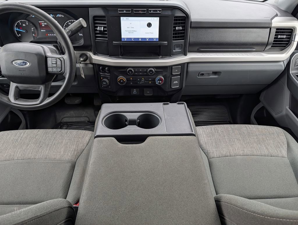Used 2023 Ford F250 XLT w/ FX4 Off-Road Package image 12