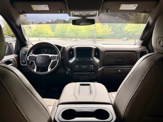 Used 2021 Chevrolet Silverado 1500 LT Trail Boss w/ LPO, Dark Essentials Package AWD/4WD image 24