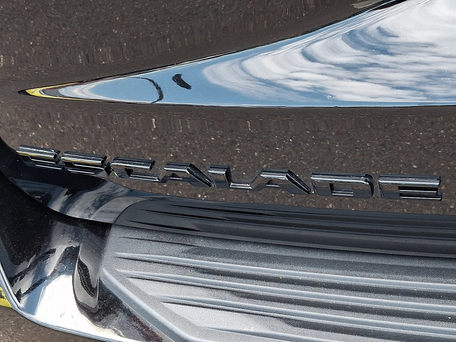 Certified 2023 Cadillac Escalade ESV Sport Platinum w/ LPO, ONYX Package AWD/4WD image 30