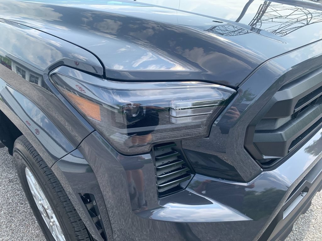 New 2026 Toyota Tacoma SR5 AWD/4WD image 32