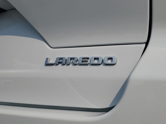 New 2026 Jeep Grand Cherokee Laredo X RWD image 7