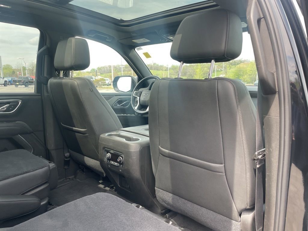 Used 2021 Chevrolet Tahoe Z71 w/ Luxury Package image 14