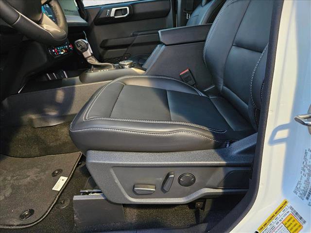 New 2025 Ford Bronco Outer Banks image 4