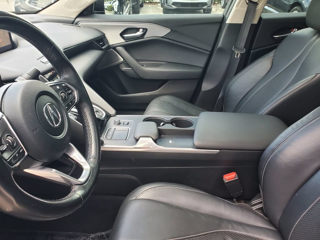 Used 2025 Acura TLX w/ Technology Package FWD image 15