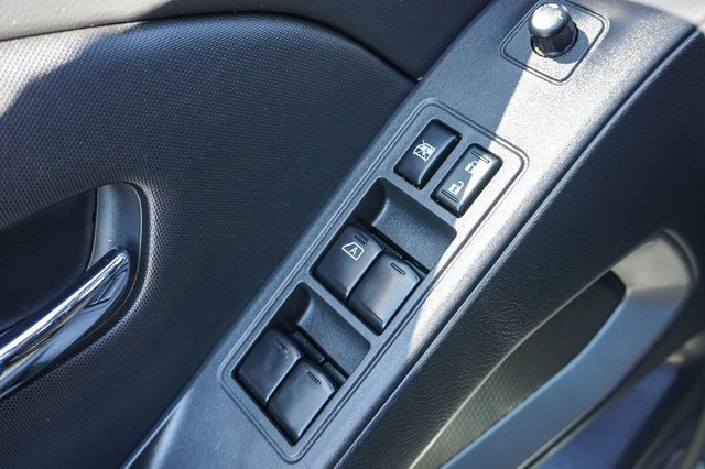 Used 2024 Nissan Frontier SV w/ SV Convenience Package image 11