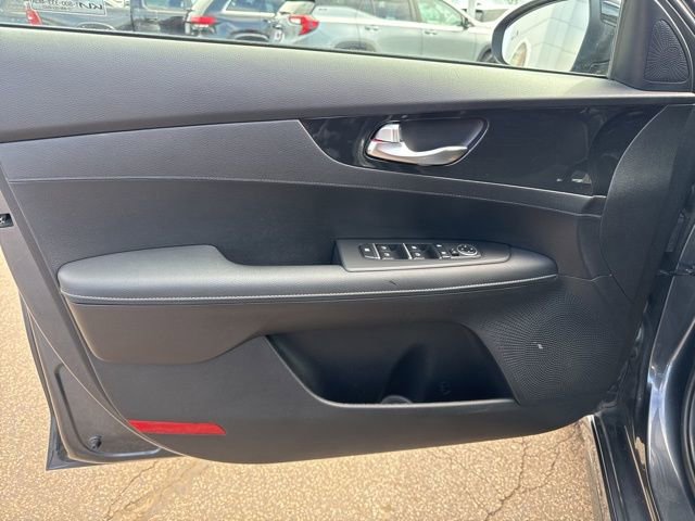 Used 2022 Kia Forte GT-Line image 8