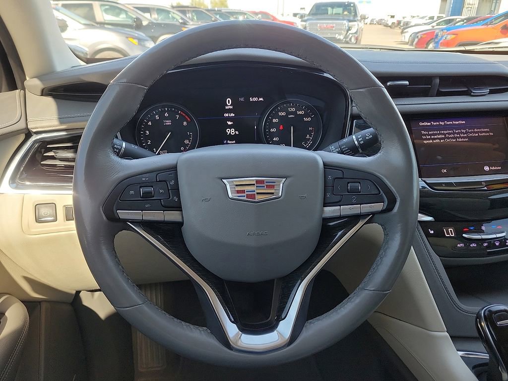 Used 2021 Cadillac XT6 Premium Luxury image 24