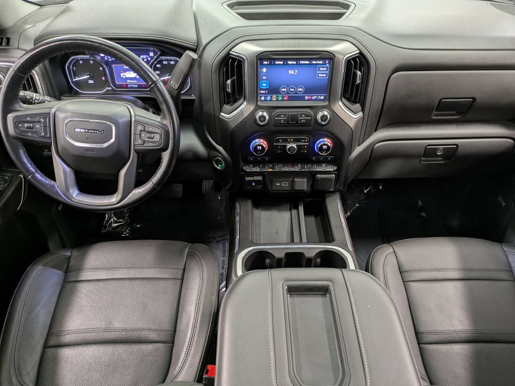 Used 2022 GMC Sierra 2500 Denali w/ Denali Ultimate Package AWD/4WD image 24