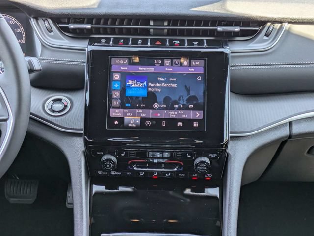 New 2026 Jeep Grand Cherokee Laredo X RWD image 18