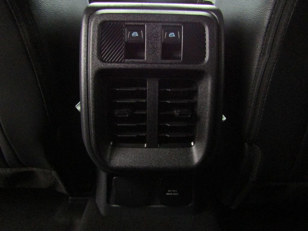 Used 2025 Ford Bronco Outer Banks AWD/4WD image 32