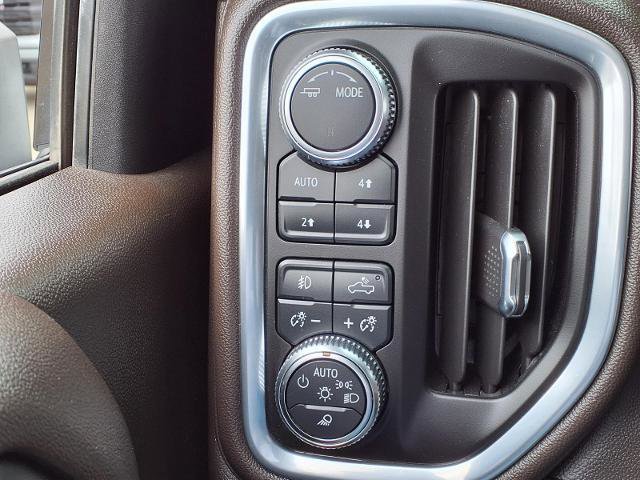 Used 2022 GMC Sierra 2500 Denali w/ Denali Ultimate Package image 16