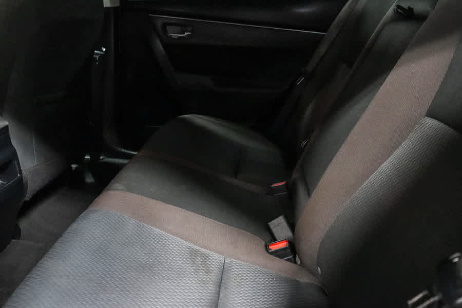 Certified 2019 Toyota Corolla LE FWD image 20