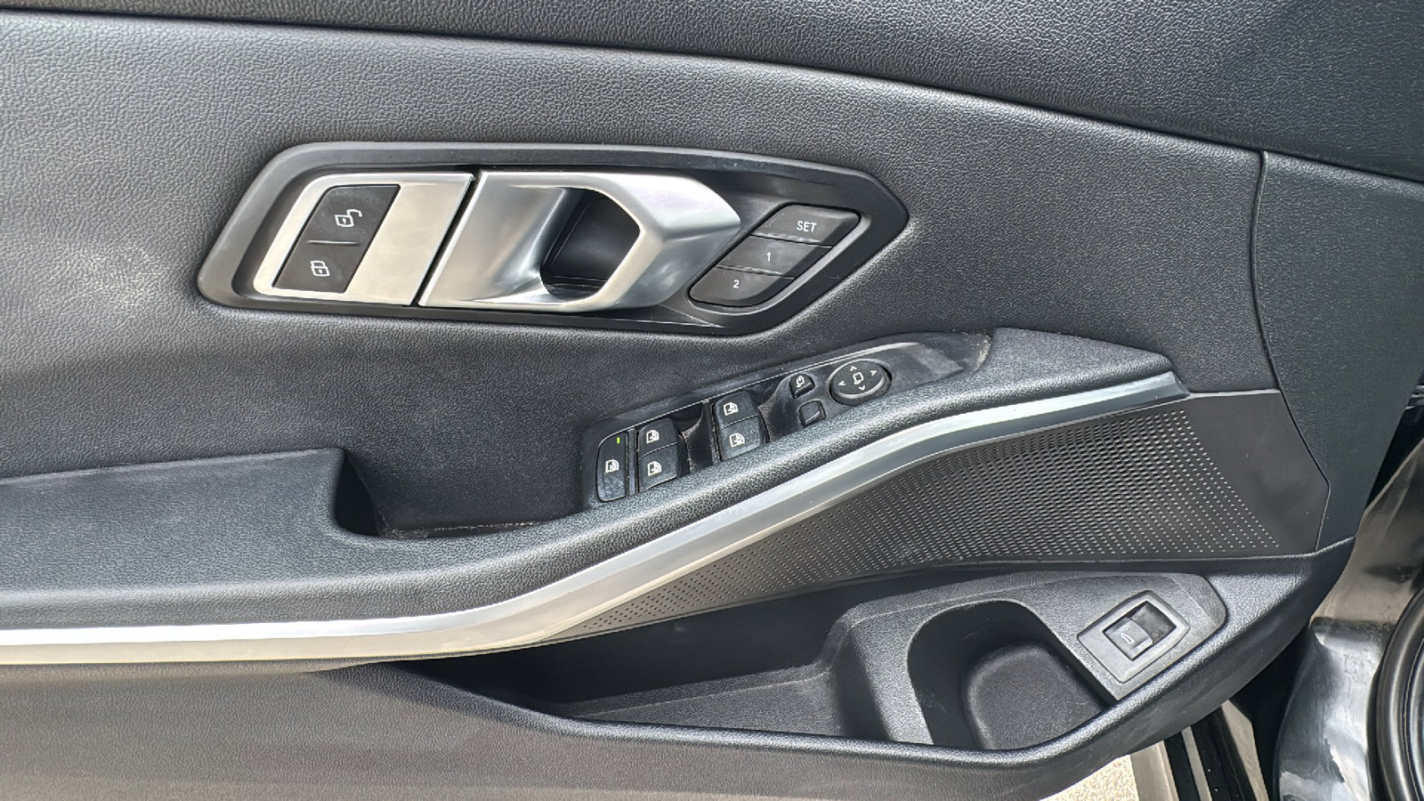 Used 2019 BMW 330i Sedan w/ Convenience Package RWD image 13