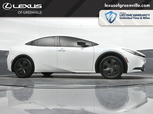 Used 2023 Toyota Prius LE FWD image 35