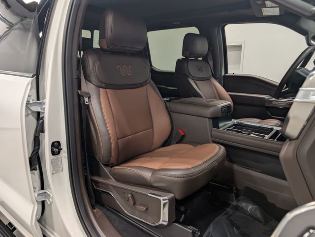 New 2025 Ford F250 King Ranch w/ Chrome Package image 22
