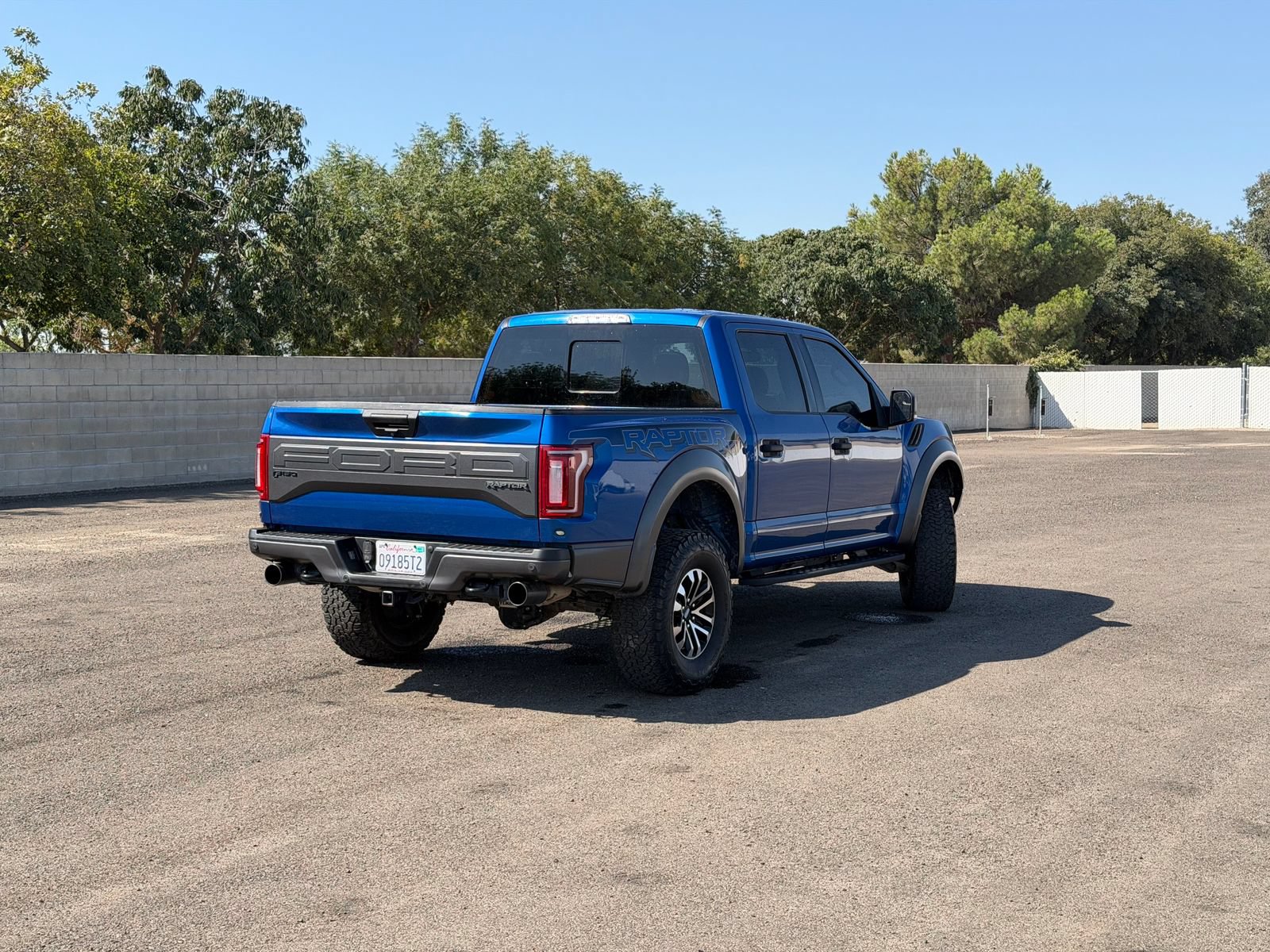 Used 2018 Ford F150 Raptor w/ Equipment Group 801A Mid AWD/4WD image 3