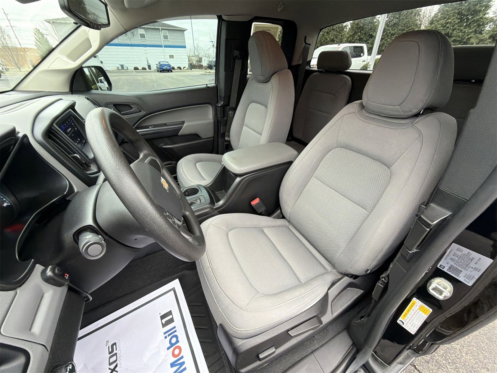 Used 2020 Chevrolet Colorado W/T w/ Custom Special Edition image 18