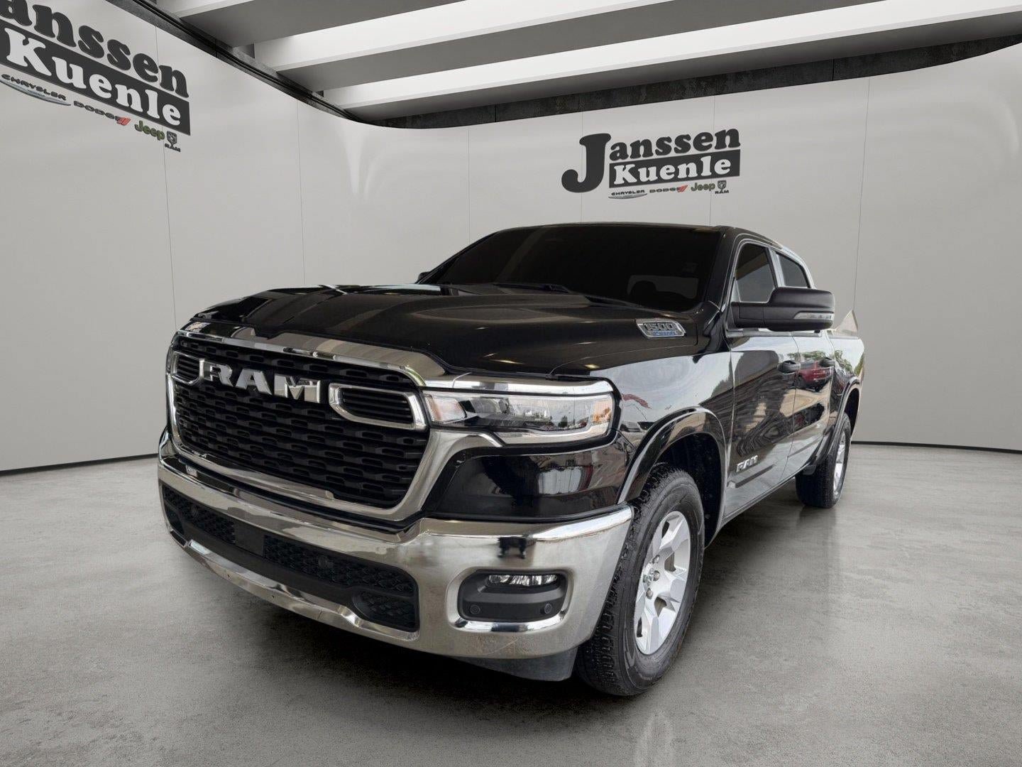 Used 2025 RAM 1500 Big Horn RWD image 4