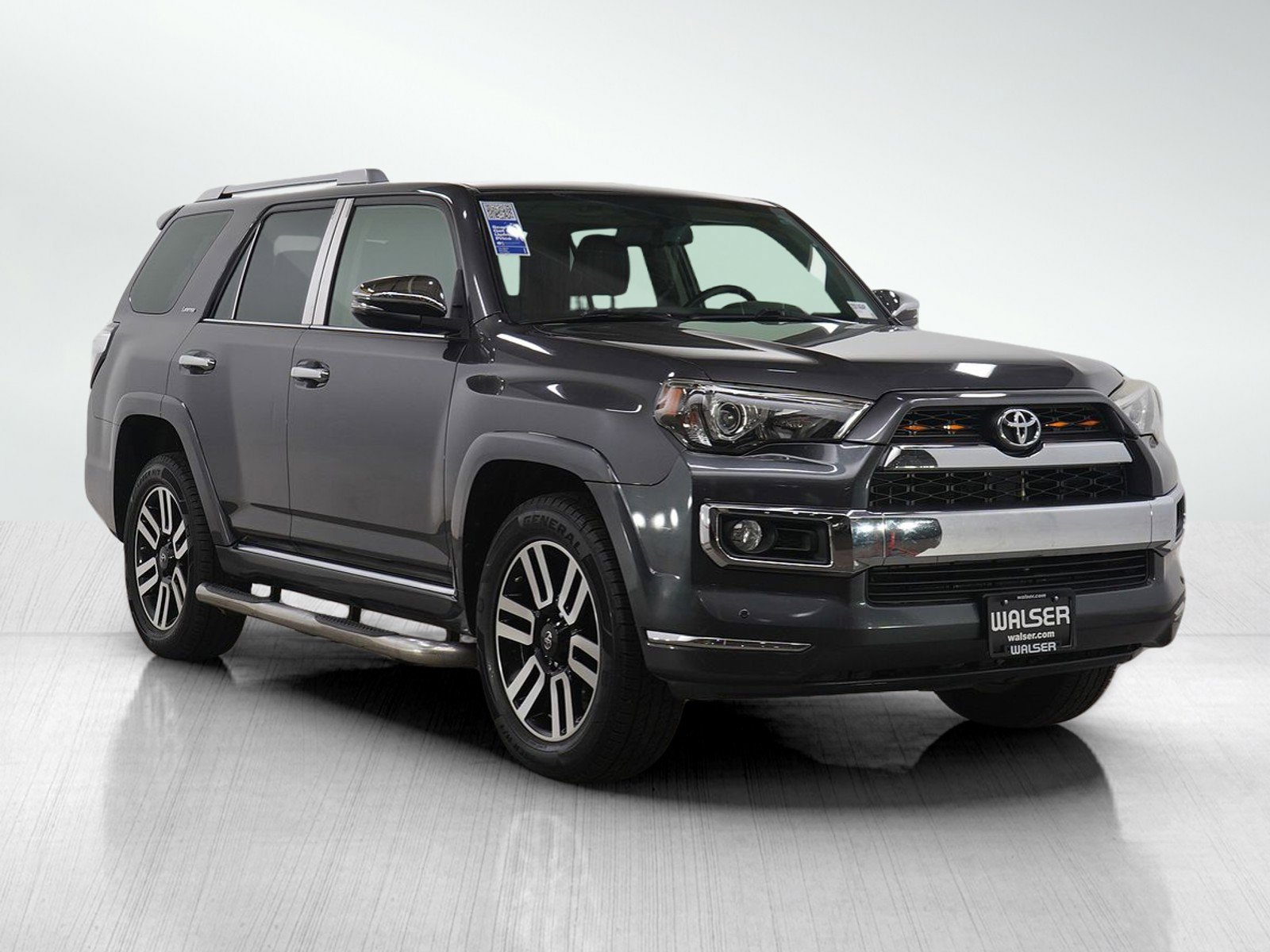 Used 2016 Toyota 4Runner Limited image 7