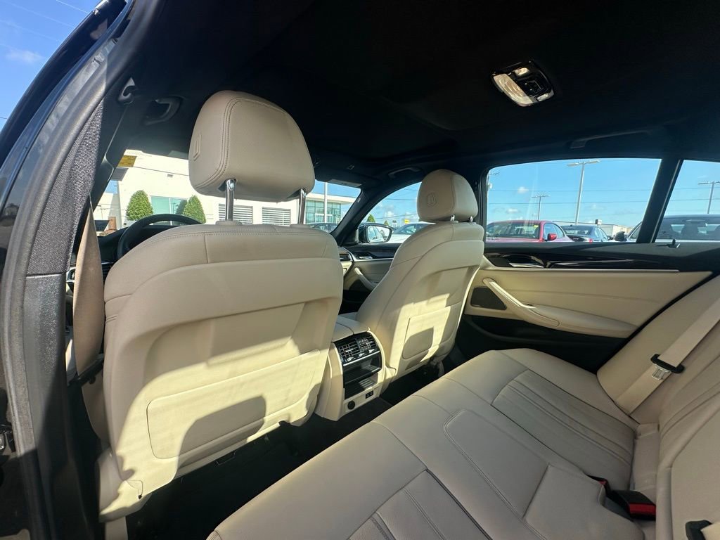 Used 2020 BMW 540i w/ Premium Package RWD image 19