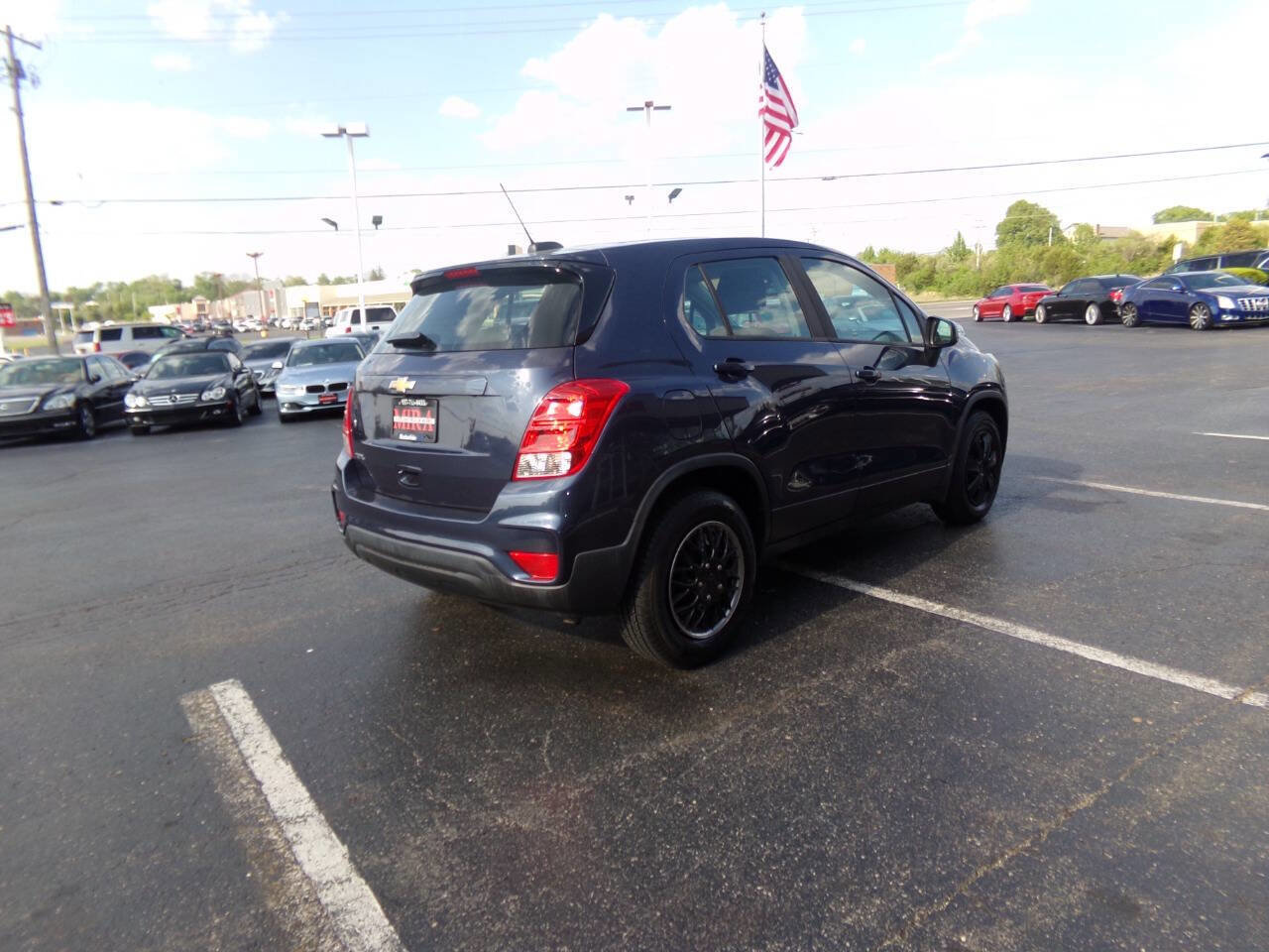 Used 2018 Chevrolet Trax LS FWD image 7